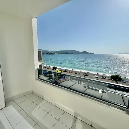 Sea Door Hotel
