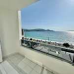 Sea Door Hotel