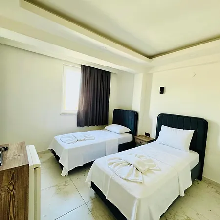 Hotel Sea Door 3*